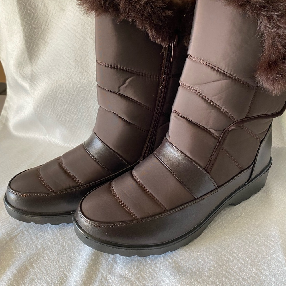 Brown Quilted Winter Boots with Waterproof Design